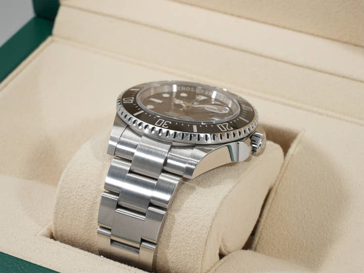 ロレックス シードゥエラー Ref.126600 ステンレススチール ブラック文字盤