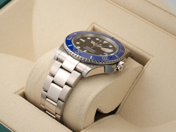 ロレックス サブマリーナー デイト Ref.126619LB ホワイトゴールド ブラック文字盤