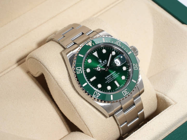 ロレックス サブマリーナー デイト Ref.116610LV ステンレススチール グリーン文字盤