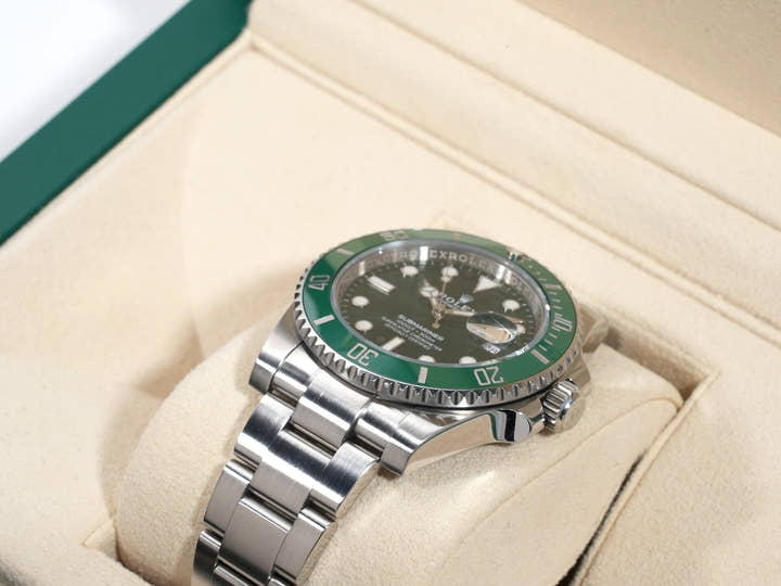 ロレックス サブマリーナー デイト Ref.116610LV ステンレススチール グリーン文字盤