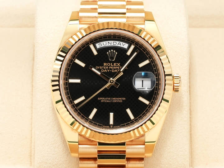 ロレックス デイデイト40 Ref.228238 イエローゴールド ブラック文字盤