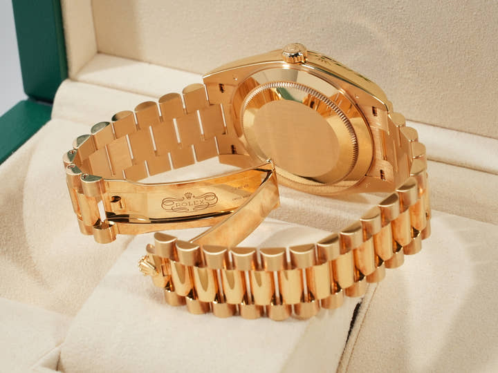 ロレックス デイデイト40 Ref.228238 イエローゴールド ブラック文字盤