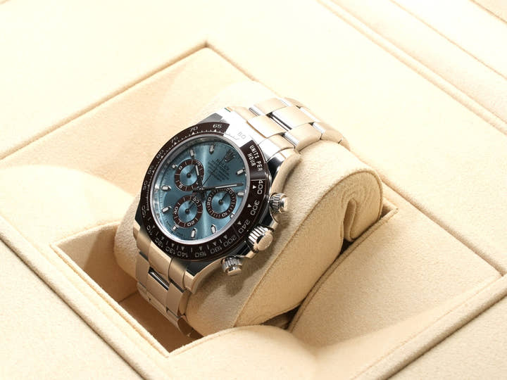 ロレックス デイトナ Ref.116506 プラチナ アイスブルー文字盤