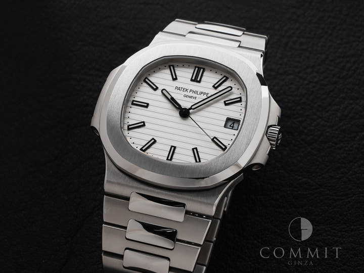 パテックフィリップ ノーチラス Ref.5711/1A-011 ステンレススチール ホワイト文字盤