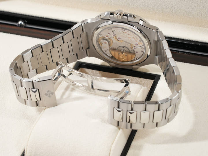 パテックフィリップ ノーチラス プチコンプリケーション Ref.5712/1A-001 ステンレススチール ブルー文字盤