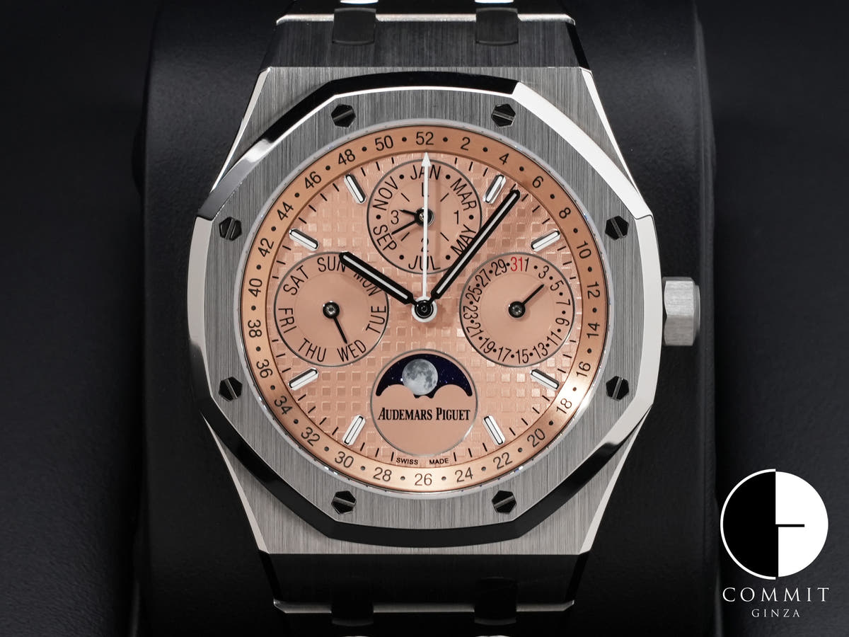 オーデマピゲ ロイヤルオーク パーペチュアルカレンダー Ref.26615TI.OO.1220TI.01 チタン サーモン文字盤