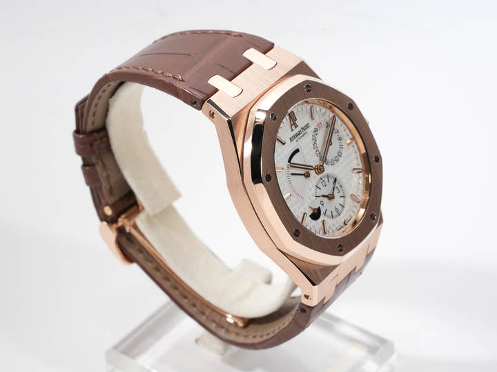 オーデマピゲ ロイヤルオーク デュアルタイム Ref.26120BA.OO.D088CR.01 イエローゴールド シルバー文字盤