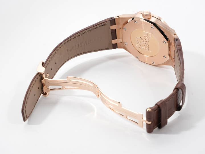 オーデマピゲ ロイヤルオーク デュアルタイム Ref.26120BA.OO.D088CR.01 イエローゴールド シルバー文字盤