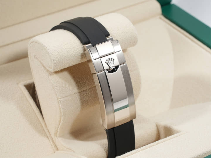 ロレックス ヨットマスター42 Ref.226659 ホワイトゴールド ブラック文字盤