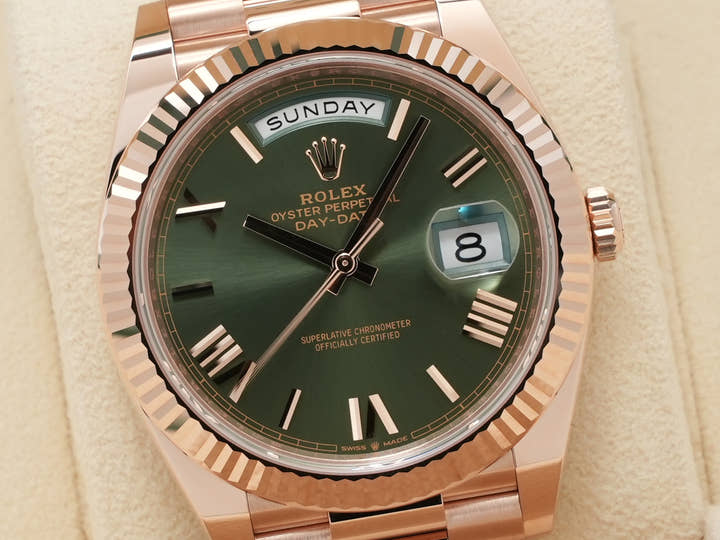 ロレックス デイデイト40 Ref.228235 エバーローズゴールド オリーブグリーン文字盤