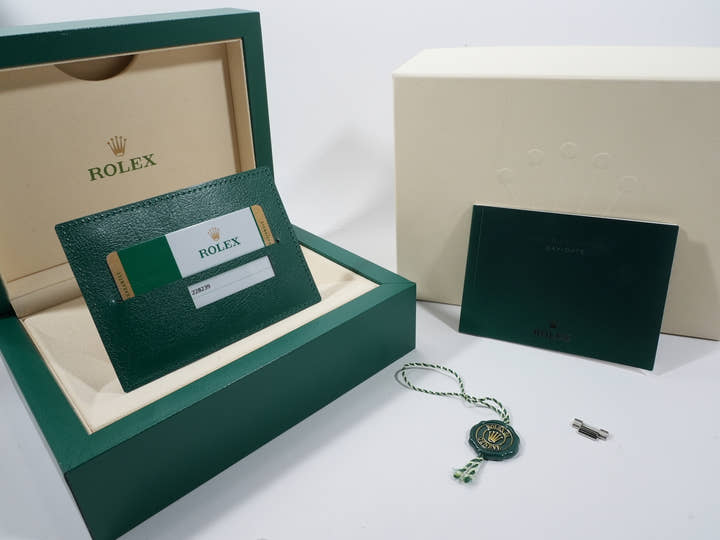 ロレックス デイデイト40 Ref.228239A ホワイトゴールド メテオライト文字盤