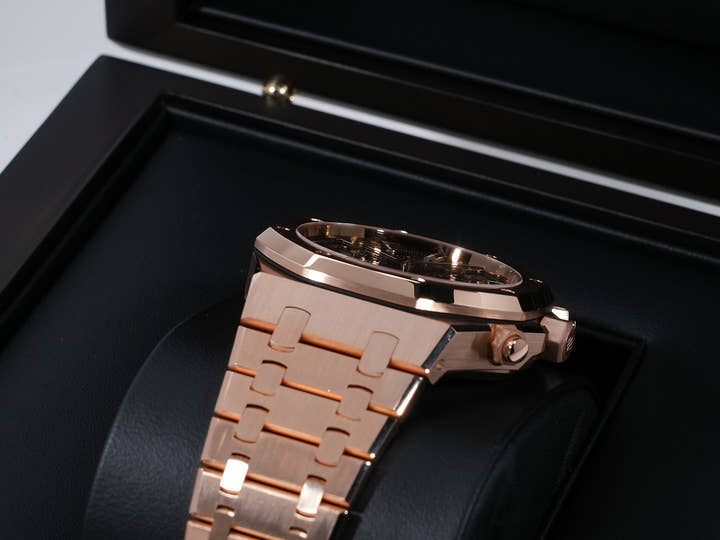 オーデマピゲ ロイヤルオーク クロノグラフ Ref.26240OR.OO.1320OR.04 ピンクゴールド カーキグリーン文字盤