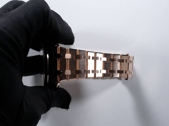 オーデマピゲ ロイヤルオーク クロノグラフ Ref.26240OR.OO.1320OR.04 ピンクゴールド カーキグリーン文字盤