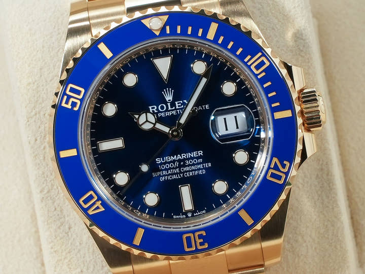 Rolex Submariner Date Ref. 126618LB Yellow Gold Blue Dial
