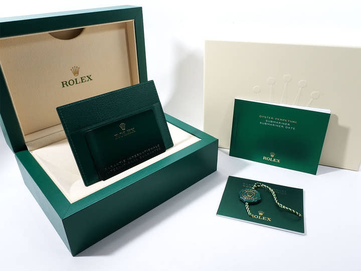 Rolex Submariner Date Ref. 126618LB Yellow Gold Blue Dial