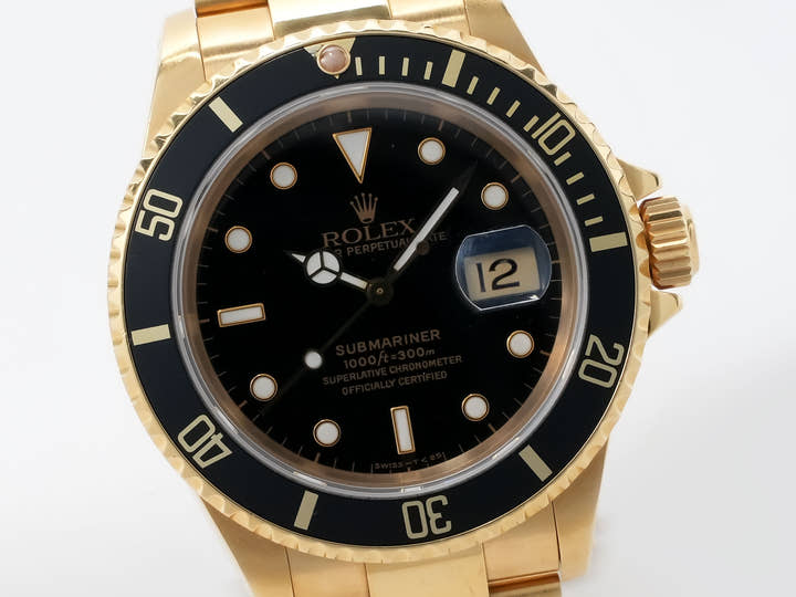 ロレックス サブマリーナー デイト Ref.16618 イエローゴールド ブラック文字盤 中古 x8ix2on3