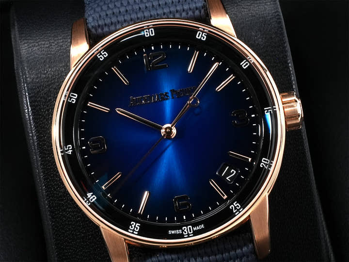 オーデマピゲ CODE 11.59 バイ オーデマ ピゲ Ref.15210OR.OO.A028CR.01 ピンクゴールド スモークブルーラッカー文字盤