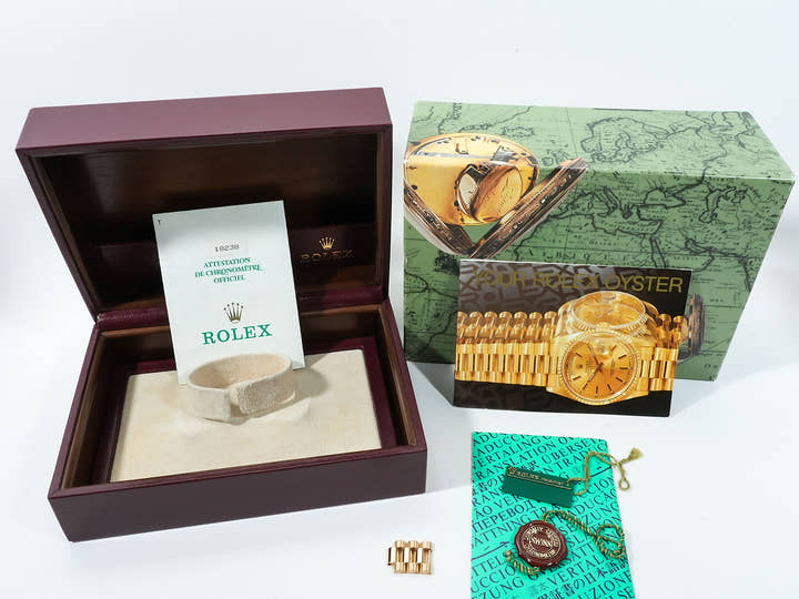 ロレックス デイデイト36 Ref.18238 イエローゴールド オニキス文字盤