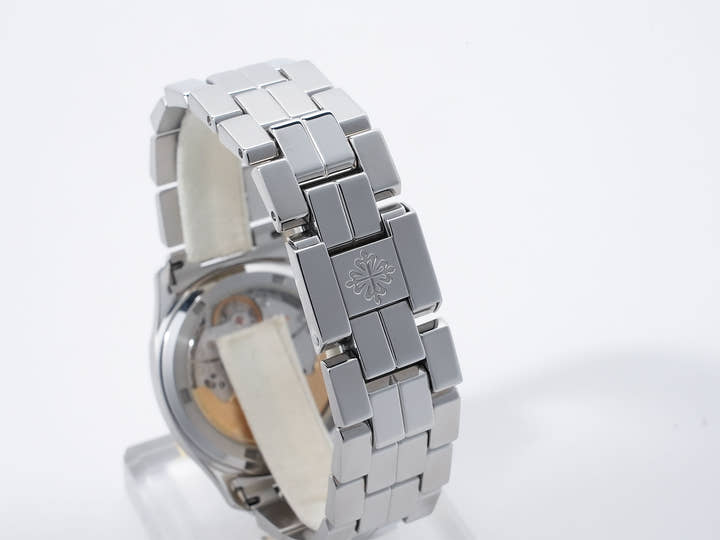 パテックフィリップ アクアノート Ref.5066/1A-001 ステンレススチール ブラック文字盤