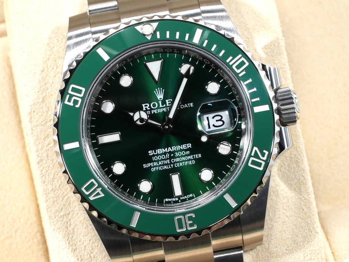 ロレックス サブマリーナー デイト Ref.116610LV ステンレススチール グリーン文字盤