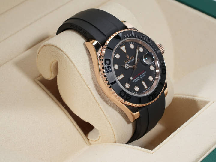 ロレックス ヨットマスター40 Ref.126655 エバーローズゴールド ブラック文字盤