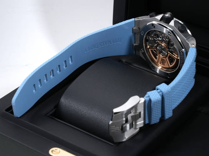 オーデマピゲ ロイヤルオーク オフショア クロノグラフ Ref.26238ST.OO.A340CA.01 ステンレススチール ブルー文字盤