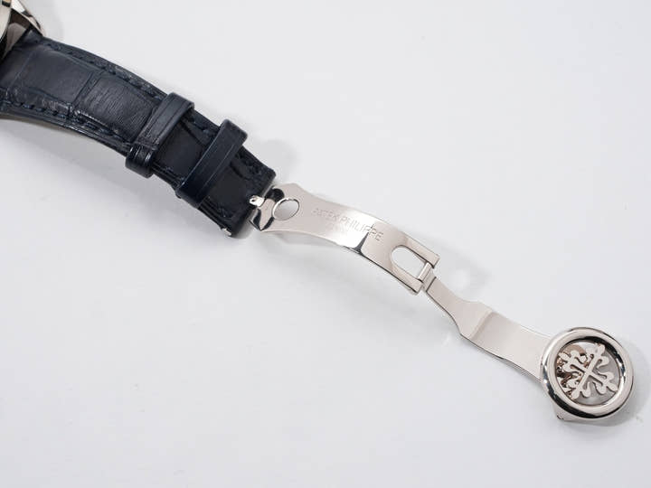 パテックフィリップ コンプリケーション ワールドタイム クロノグラフ Ref.5930G-001 ホワイトゴールド ブルー文字盤