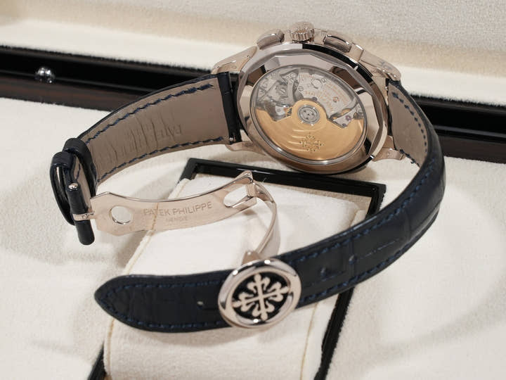 パテックフィリップ コンプリケーション ワールドタイム クロノグラフ Ref.5930G-001 ホワイトゴールド ブルー文字盤