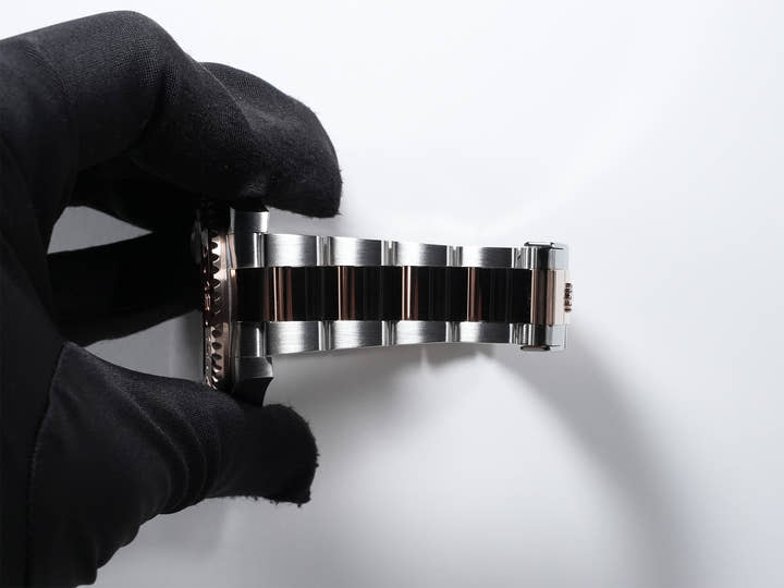 ロレックス GMTマスターII Ref.126711CHNR ステンレススチール/エバーローズゴールド ブラック文字盤 オイスターブレスレット オイスターブレスレット