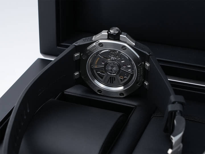 オーデマピゲ ロイヤルオーク オフショア ミュージックエディション Ref.15600CE.OO.A002CA.01 ブラックセラミック ブラック文字盤