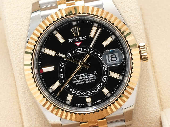 ロレックス スカイドゥエラー Ref.326933 ステンレススチール/イエローゴールド ブラック文字盤 ジュビリーブレスレット