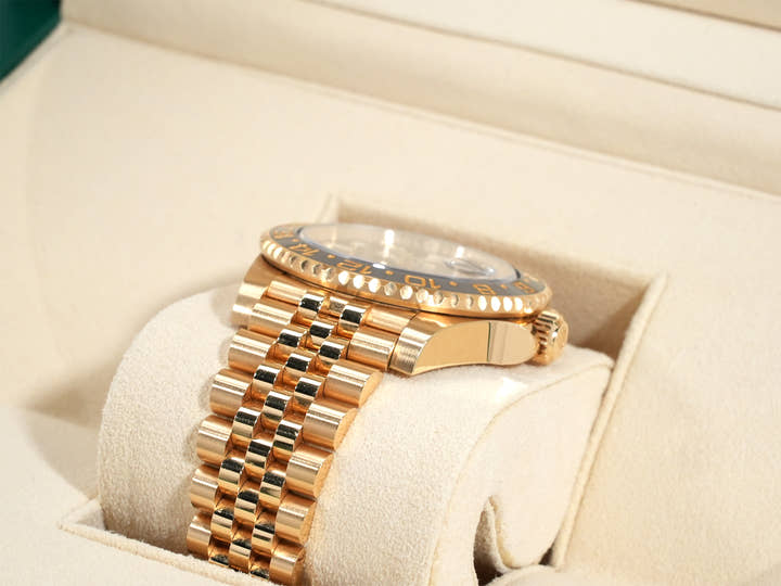 ロレックス GMTマスターII Ref.126718GRNR イエローゴールド ブラック文字盤 オイスターブレスレット