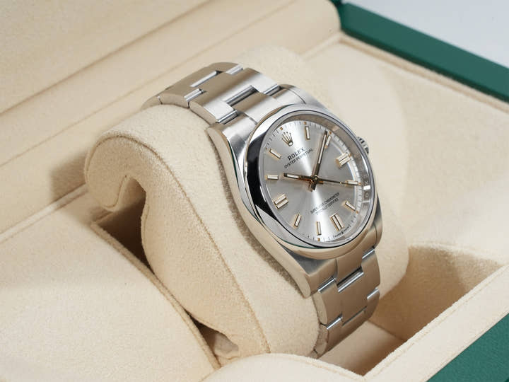 ロレックス オイスターパーペチュアル36 Ref.126000 ステンレススチール シルバー文字盤