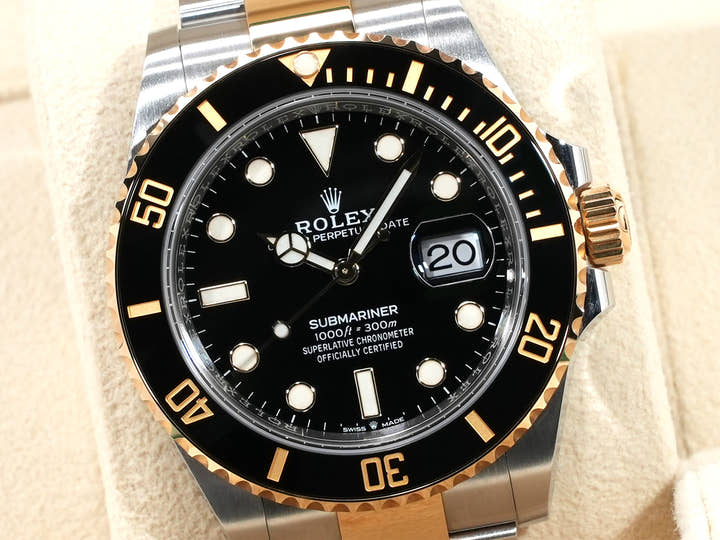 Rolex Submariner Date Ref. 126613LN Stainless Steel/Yellow Gold Black Dial