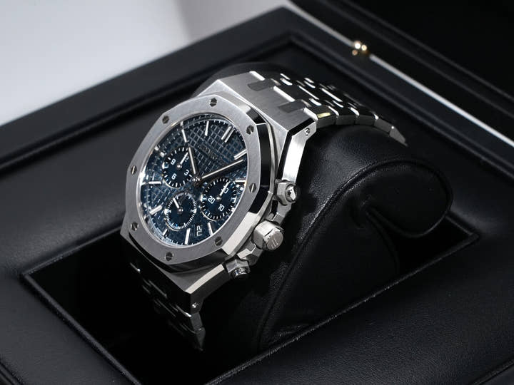 オーデマピゲ ロイヤルオーク クロノグラフ Ref.26715ST.OO.1356ST.01 ステンレススチール ナイトブルー文字盤