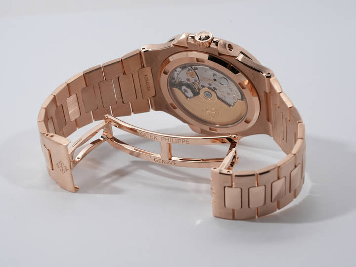 パテックフィリップ ノーチラス Ref.5711/1R-001 ローズゴールド ブラウン・ブラック・グラデーション文字盤