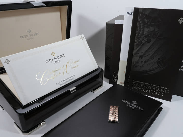 パテックフィリップ ノーチラス Ref.5711/1R-001 ローズゴールド ブラウン・ブラック・グラデーション文字盤