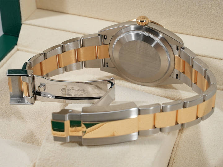 ロレックス エクスプローラー36 Ref.124273 ステンレススチール/イエローゴールド ブラック文字盤