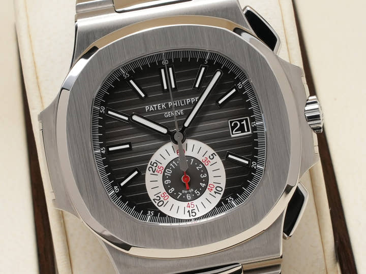パテックフィリップ ノーチラス クロノグラフ Ref.5980/1A-014 ステンレススチール ブラック文字盤