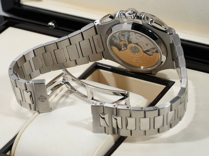 パテックフィリップ ノーチラス クロノグラフ Ref.5980/1A-014 ステンレススチール ブラック文字盤