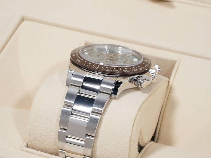 ロレックス デイトナ Ref.116506A プラチナ アイスブルー文字盤