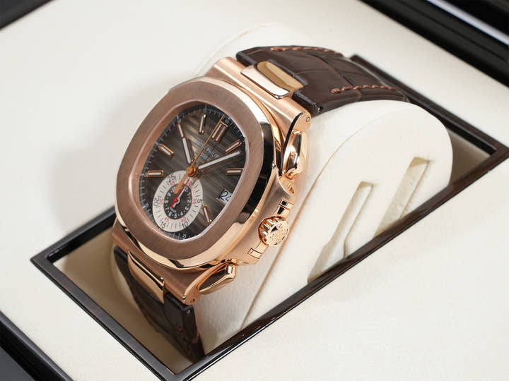 パテックフィリップ ノーチラス クロノグラフ Ref.5980R-001 ローズゴールド ブラウン文字盤