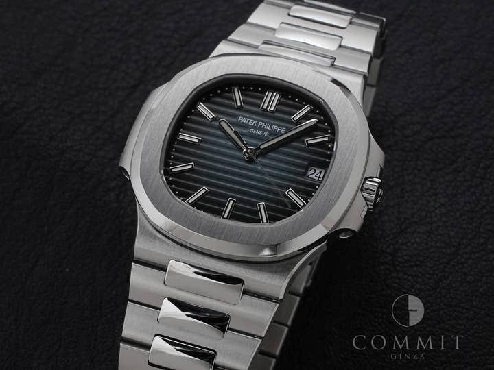 パテックフィリップ ノーチラス Ref.5711/1A-010 ステンレススチール ブルー文字盤