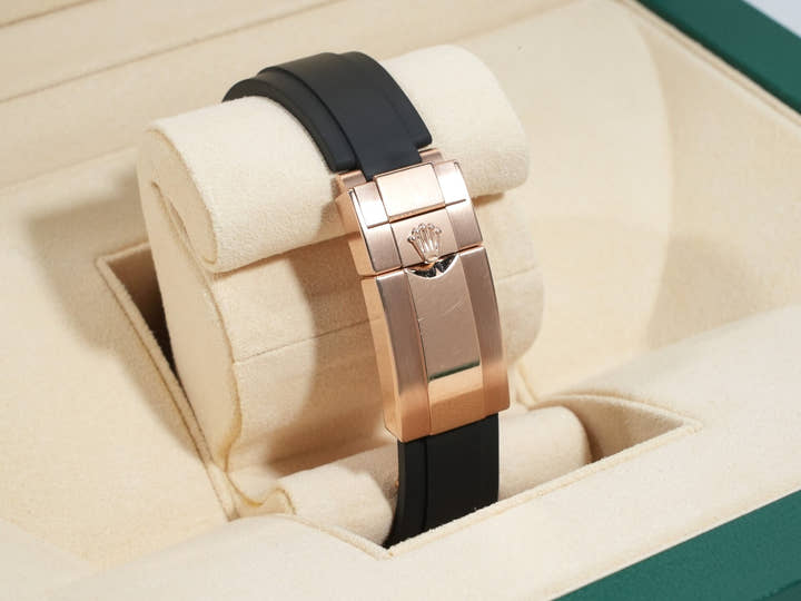 ロレックス デイトナ Ref.116515LNA エバーローズゴールド ピンクx11Pダイヤ文字盤