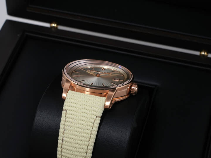 オーデマピゲ CODE 11.59 バイ オーデマ ピゲ Ref.77410OR.OO.A825CR.01 ピンクゴールド ベージュ文字盤