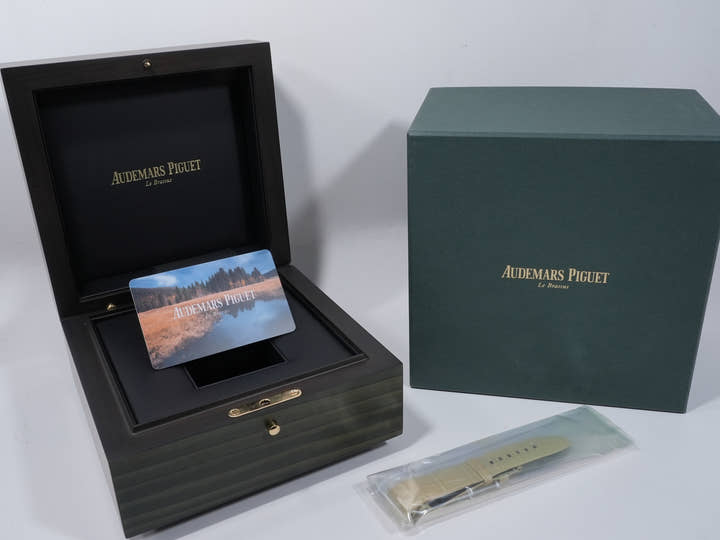 オーデマピゲ CODE 11.59 バイ オーデマ ピゲ Ref.77410OR.OO.A825CR.01 ピンクゴールド ベージュ文字盤