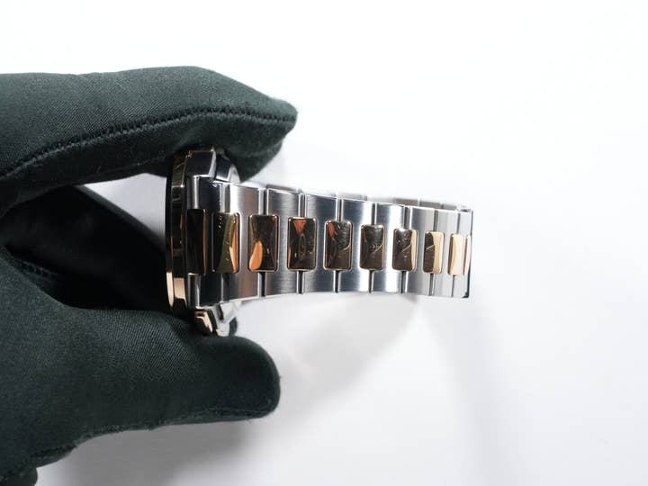 パテックフィリップ ノーチラス クロノグラフ Ref.5980/1AR-001 ステンレススチール/ローズゴールド ブルー文字盤