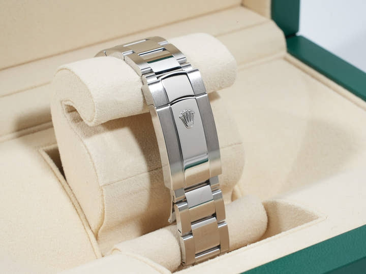 ロレックス デイトジャスト41 Ref.126300 ステンレススチール スレート文字盤 オイスターブレスレット