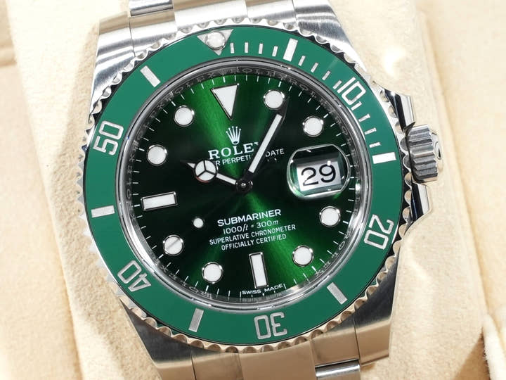 ロレックス サブマリーナー デイト Ref.116610LV ステンレススチール グリーン文字盤