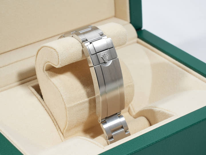 ロレックス サブマリーナー デイト Ref.116610LV ステンレススチール グリーン文字盤